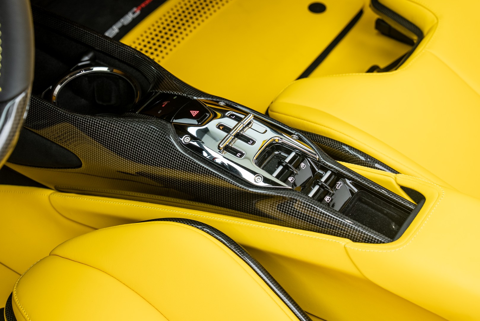 2024 FERRARI SF90 SPIDER | MAIN DEALER SERVICE | FULL CARBON OPTION